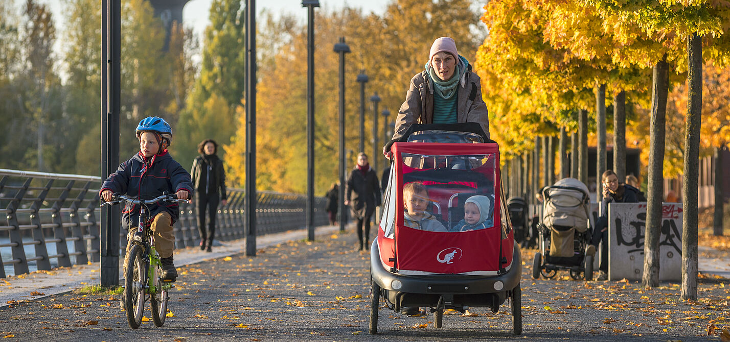 Radfahrende in der Stadt